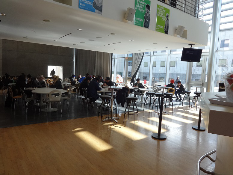 Centennial College ‐ カレッジ進学者の声・マーケティング
