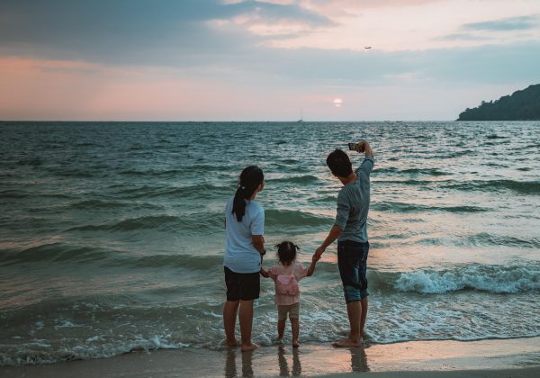 カナダで親子・家族留学を考える前に知っておきたいビザの基本と注意点