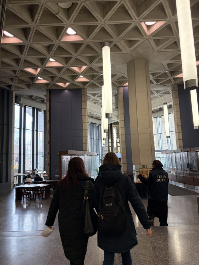 カナダ最高峰の名門トロント大学 – University of Toronto・キャンパスライフ・カナダ留学・海外大学進学